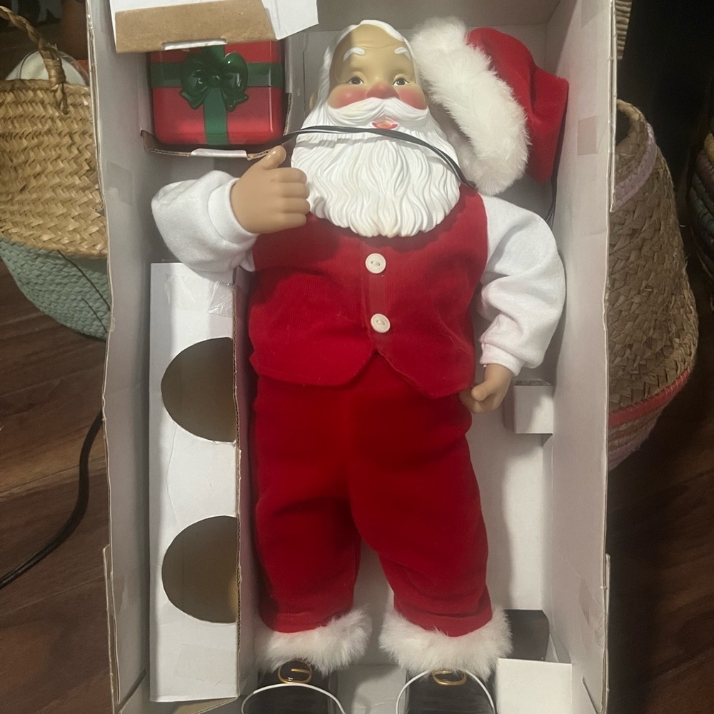 Vintage Rocking Santa all parts there and working see video - Picture 6 of 6